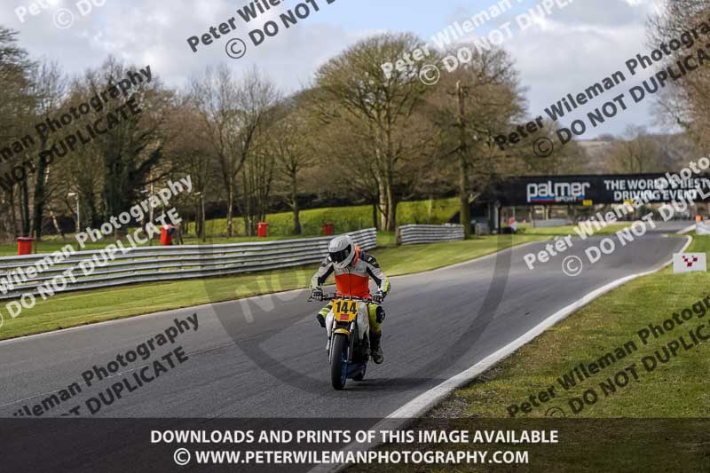 anglesey;brands hatch;cadwell park;croft;donington park;enduro digital images;event digital images;eventdigitalimages;mallory;no limits;oulton park;peter wileman photography;racing digital images;silverstone;snetterton;trackday digital images;trackday photos;vmcc banbury run;welsh 2 day enduro